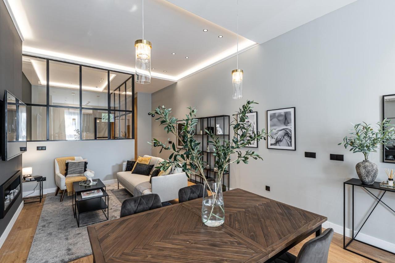 Totec Ventures Apartment Мадрид Екстериор снимка
